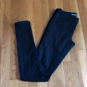Black Mid Rise Jeans